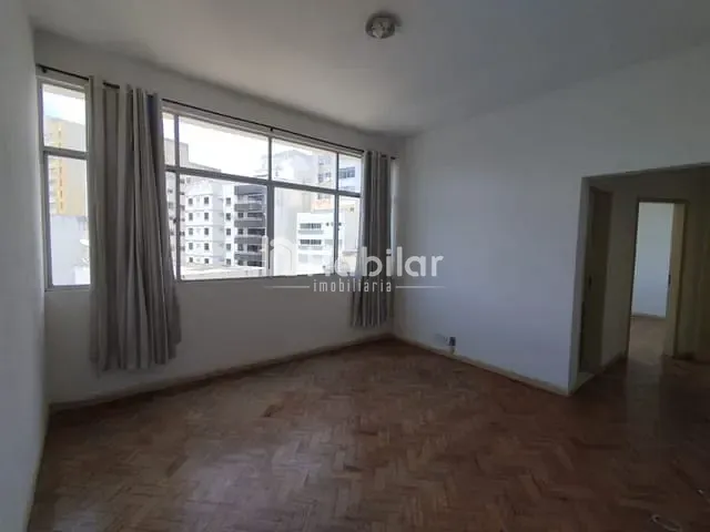 Apartamento 2 quartos e 1 banheiro, à venda, no bairro Graça em Salvador