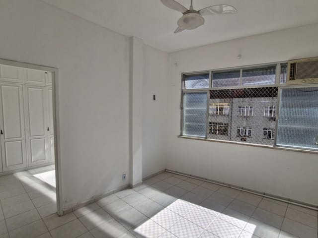 Foto do Apartamento - Apartamento à venda em Copacabana, Rio de Janeiro, RJ por R$ 475.000,00 | Henrique Martins
