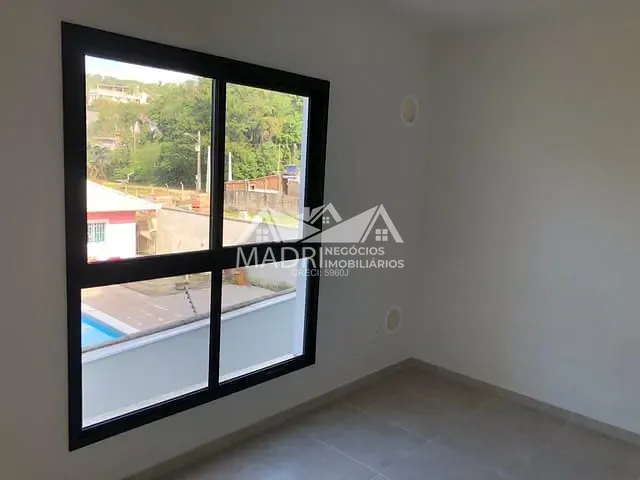 Apartamento com 54m² 2 quartos e 1 banheiro, para alugar, no bairro Potecas em São José