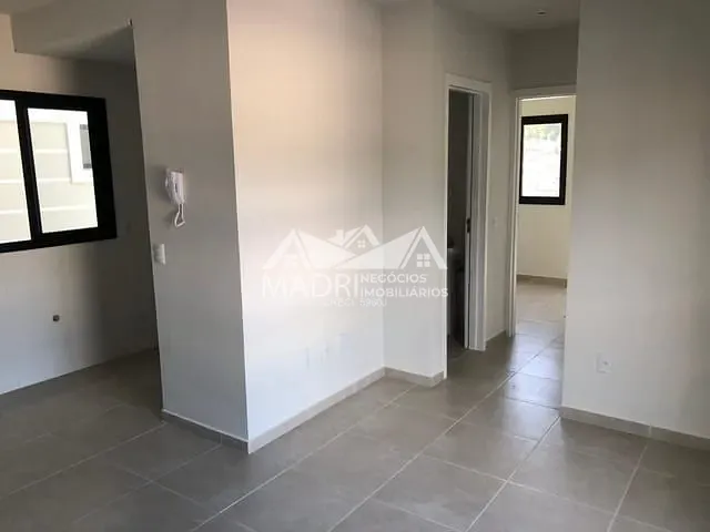 Apartamento com 54m² 2 quartos e 1 banheiro, para alugar, no bairro Potecas em São José