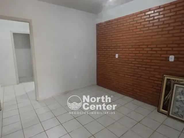 Apartamento 2 quartos e 1 banheiro, para alugar, no bairro Centro em Balneário Barra do Sul