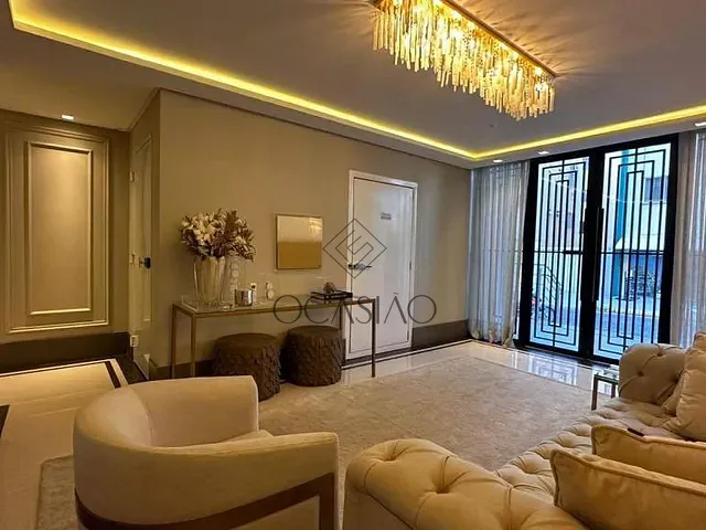 Apartamento 3 quartos e 4 banheiros, à venda, no bairro Meia Praia em Itapema
