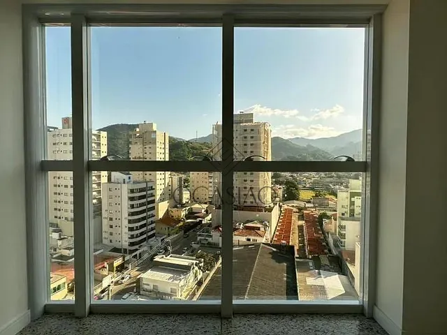 Apartamento 3 quartos e 4 banheiros, à venda, no bairro Meia Praia em Itapema