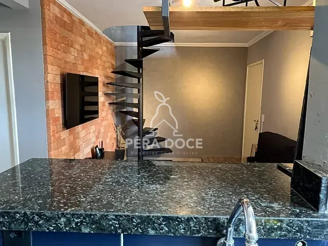 Apartamento 2 quartos e 2 banheiros, à venda, no bairro Mercês em Uberaba
