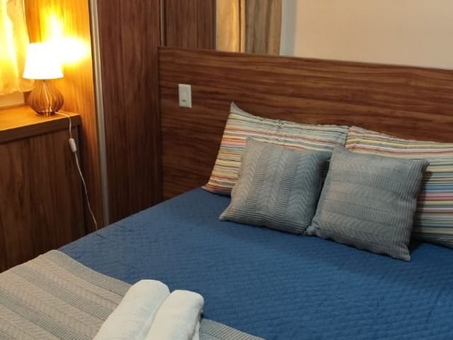Apartamento 2 quartos e 1 banheiro, à venda, no bairro Democrata em Juiz de Fora