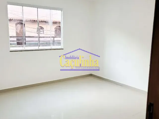 Apartamento com 1m² 3 quartos e 1 banheiro, à venda, no bairro Centro em Barra do Piraí