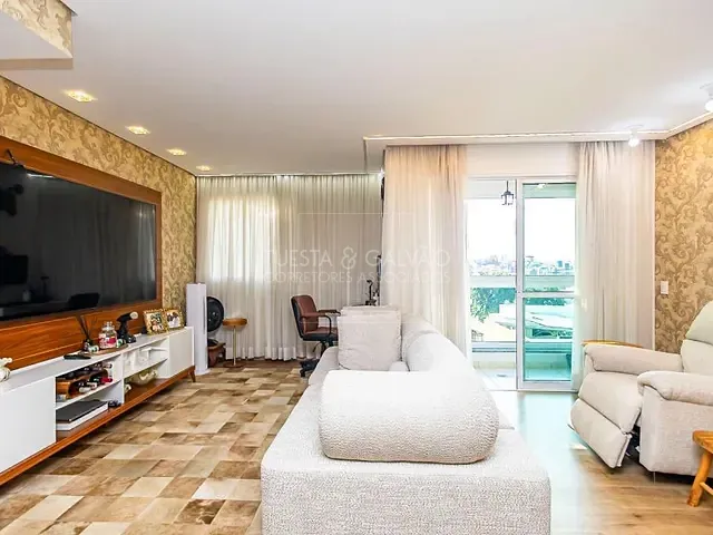 Apartamento com 70m² 2 quartos e 2 banheiros, à venda, no bairro Bacacheri em Curitiba