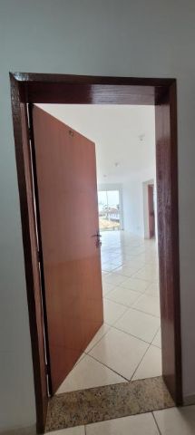 Apartamento com 108m² 2 quartos e 2 banheiros, para alugar, no bairro Village em Rio das Ostras