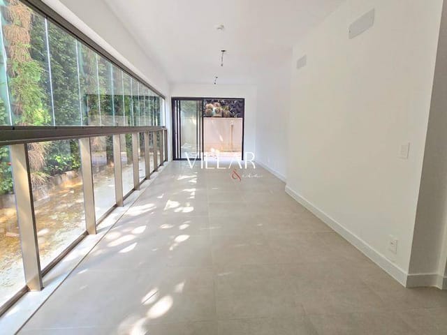 Apartamento com 124m² 2 quartos e 2 banheiros, à venda, no bairro Copacabana em Rio de Janeiro