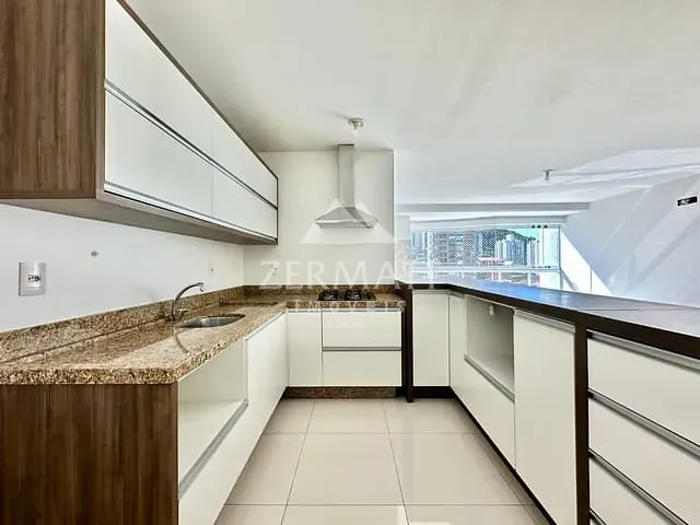 Apartamento com 160m² 3 quartos e 2 banheiros, para alugar, no bairro Itoupava Seca em Blumenau