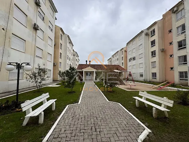 Apartamento com 53m² 2 quartos e 1 banheiro, à venda, no bairro Centro em Pelotas