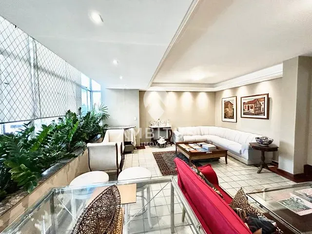 Apartamento com 187m² 4 quartos e 4 banheiros, à venda, no bairro Graça em Salvador