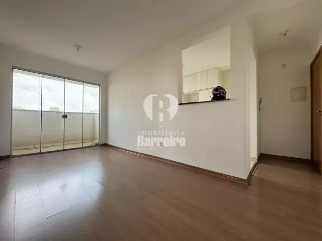 Apartamento 2 quartos e 1 banheiro, para alugar, no bairro Teixeira Dias (Barreiro) em Belo Horizonte
