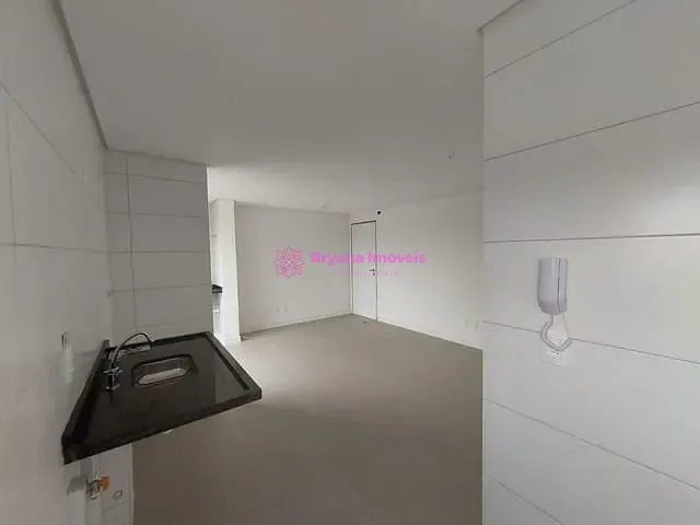 Apartamento com 58m² 2 quartos e 1 banheiro, à venda, no bairro Casa Branca em Santo André