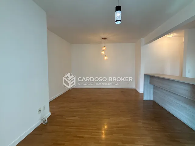 Apartamento com 75m² 2 quartos e 2 banheiros, para alugar, no bairro Dezoito do Forte Empresarial/Alphaville. em Barueri