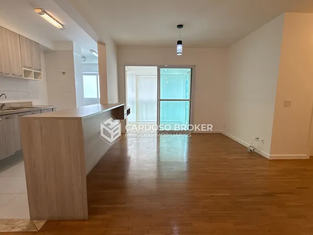 Apartamento com 75m² 2 quartos e 2 banheiros, para alugar, no bairro Dezoito do Forte Empresarial/Alphaville. em Barueri