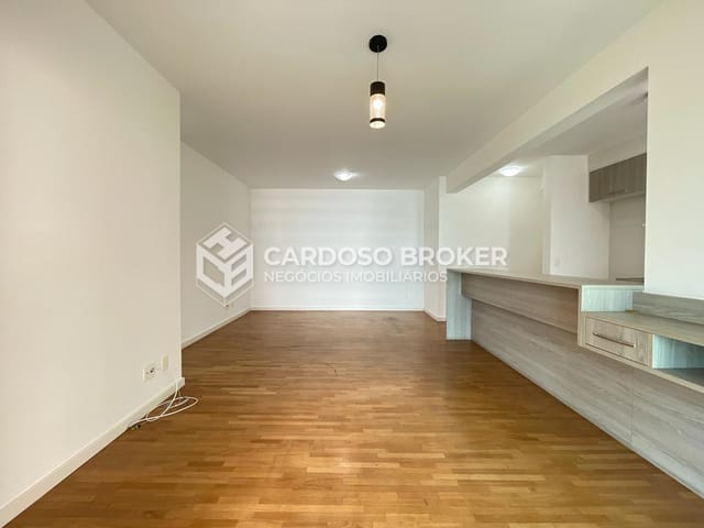 Apartamento com 72m² 2 quartos e 2 banheiros, à venda, no bairro Dezoito do Forte Empresarial/Alphaville. em Barueri