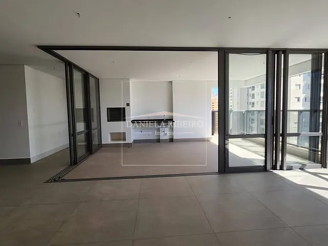 Apartamento 3 quartos e 5 banheiros, à venda, no bairro Gleba Fazenda Palhano em Londrina