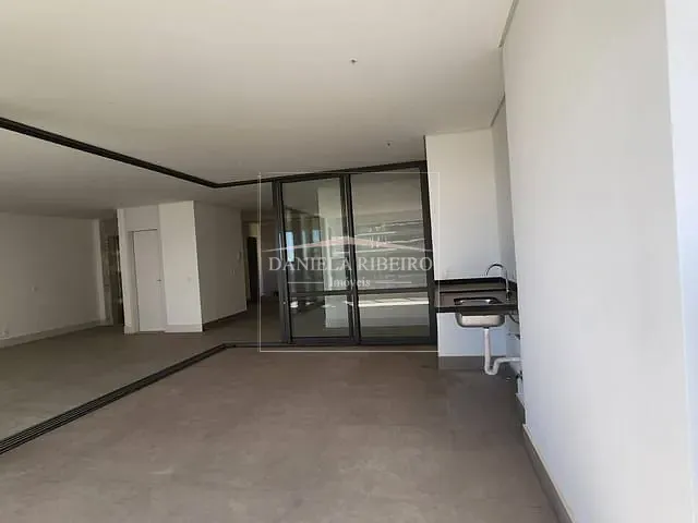 Apartamento 3 quartos e 5 banheiros, à venda, no bairro Gleba Fazenda Palhano em Londrina