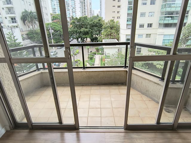 Apartamento com 98m² 2 quartos e 2 banheiros, à venda ou para alugar, no bairro Campo Belo em São Paulo