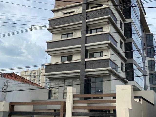 Apartamento com 149m² 3 quartos e 2 banheiros, à venda, no bairro Silveira da Motta em São José dos Pinhais