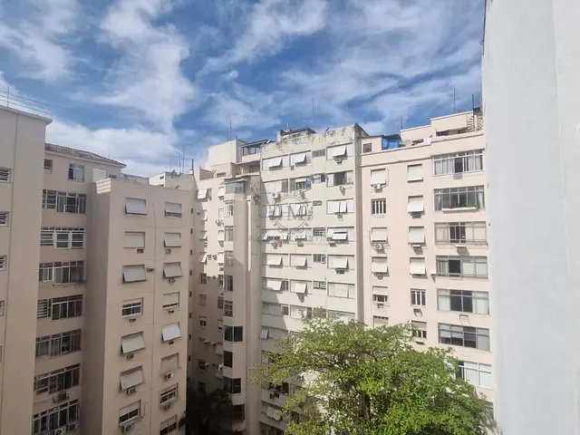 Apartamento com 88m² 2 quartos e 2 banheiros, à venda, no bairro Copacabana em Rio de Janeiro