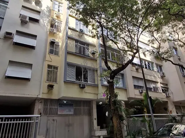 Apartamento com 88m² 2 quartos e 2 banheiros, à venda, no bairro Copacabana em Rio de Janeiro