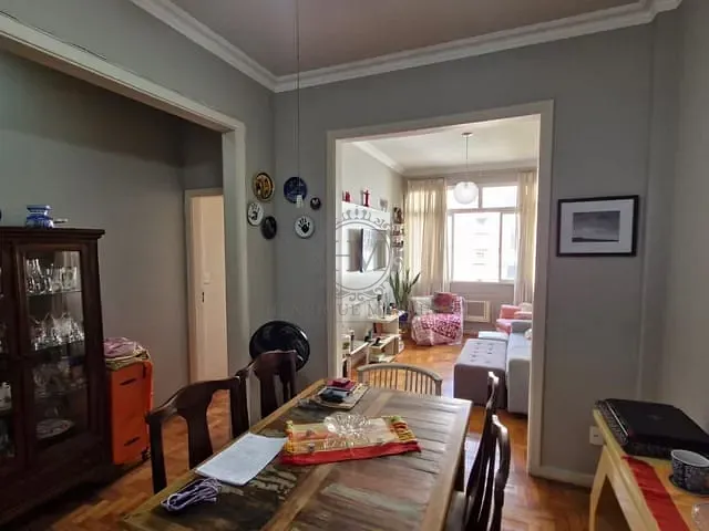 Apartamento com 88m² 2 quartos e 2 banheiros, à venda, no bairro Copacabana em Rio de Janeiro