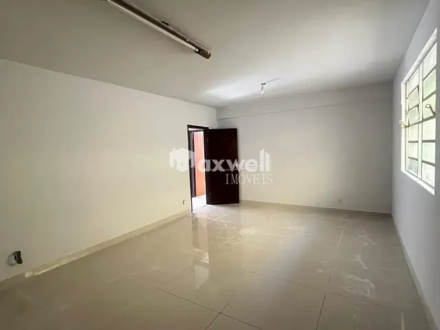Apartamento 3 quartos e 1 banheiro, para alugar, no bairro Jundiaí em Anápolis