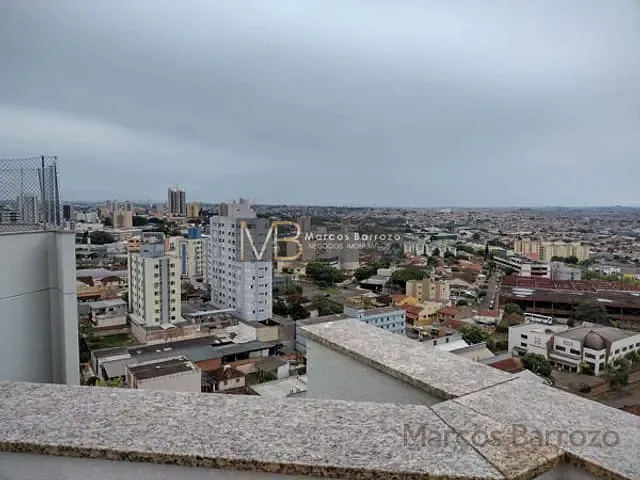 Apartamento com 415m² 4 quartos e 5 banheiros, à venda, no bairro Centro em Londrina