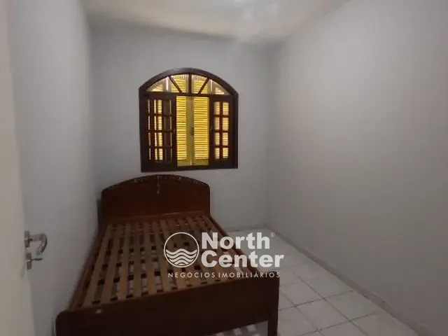 Apartamento 2 quartos e 1 banheiro, para alugar, no bairro Centro em Balneário Barra do Sul
