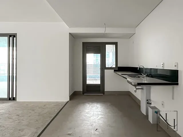 Apartamento com 158m² 3 quartos e 5 banheiros, à venda, no bairro Cidade Monções em São Paulo