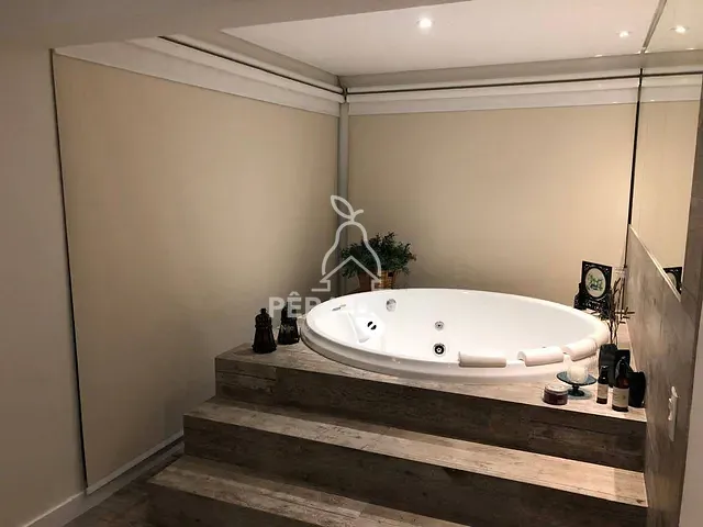 Apartamento 4 quartos e 5 banheiros, à venda, no bairro São Sebastião em Uberaba