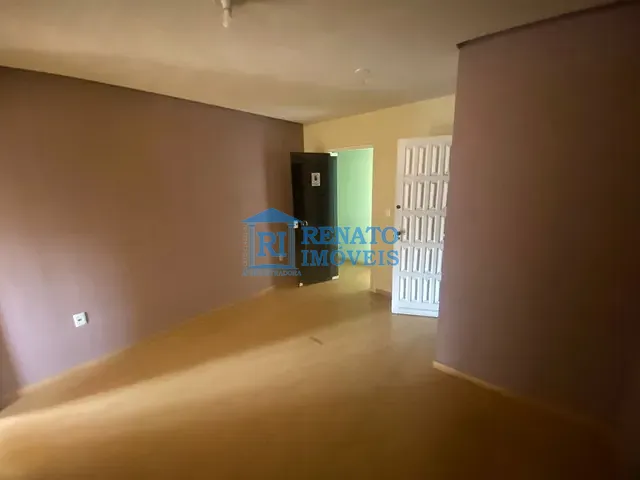 Sobrado para alugar, no bairro Centro em Maricá