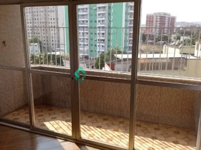 Apartamento 2 quartos e 1 banheiro, para alugar, no bairro Méier em Rio de Janeiro