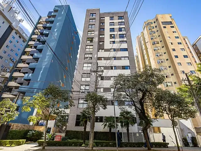 Apartamento com 49m² 1 quarto e 1 banheiro, à venda, no bairro Cristo Rei em Curitiba