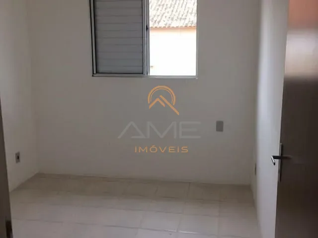 Apartamento 2 quartos e 1 banheiro, à venda, no bairro Areal em Pelotas