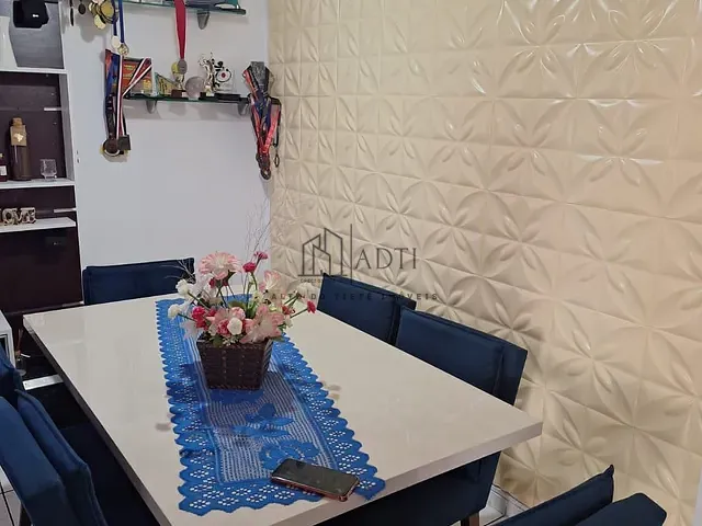 Apartamento 2 quartos e 1 banheiro, à venda, no bairro Vila Urupês em Suzano