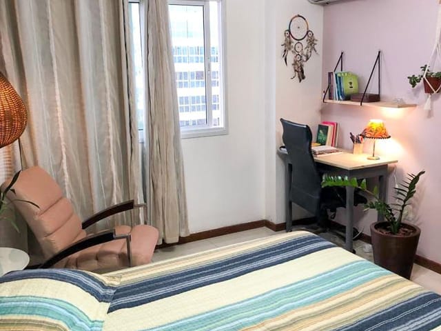 Apartamento 3 quartos e 3 banheiros, à venda, no bairro Glória em Macaé