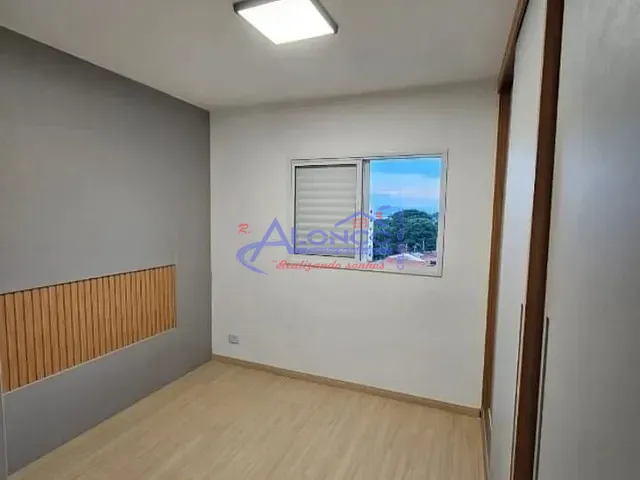 Apartamento 3 quartos e 2 banheiros, para alugar, no bairro Jardim Califórnia em Jacareí