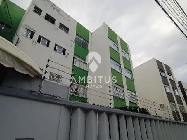 Apartamento com 68m² 3 quartos e 2 banheiros, à venda ou para alugar, no bairro Rio Vermelho em Rua Marquês de Monte Santo
