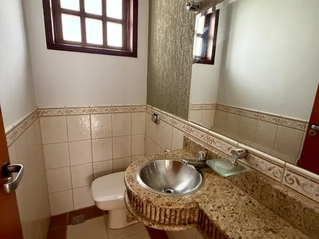 Casa com 514m² 3 quartos e 3 banheiros, à venda, no bairro Residencial Granville em Goiânia