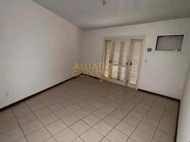 Apartamento 3 quartos e 1 banheiro, para alugar, no bairro Amaral Ribeiro em Sapiranga