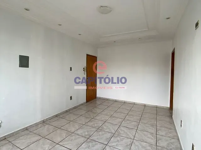 Apartamento com 90m² 3 quartos e 2 banheiros, para alugar, no bairro Setor Central em Goiânia