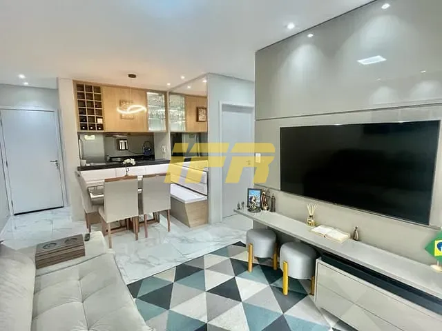 Apartamento com 111m² 2 quartos e 2 banheiros, à venda, no bairro Centro em Taubaté