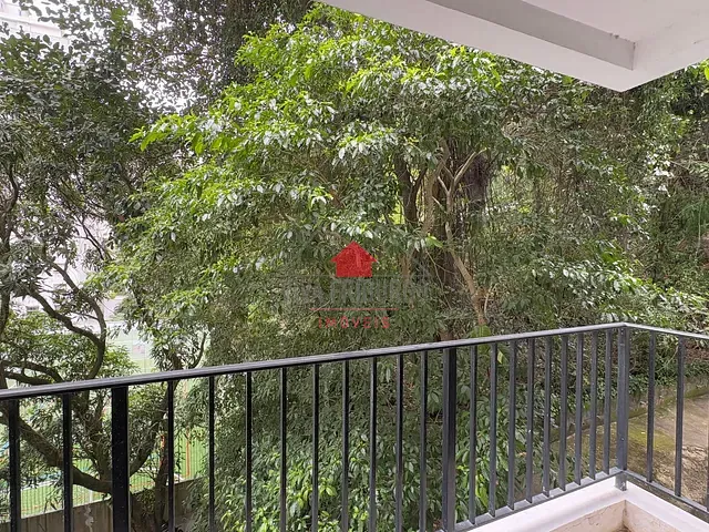 Apartamento com 76m² 2 quartos e 2 banheiros, à venda, no bairro Lagoa em Rio de Janeiro