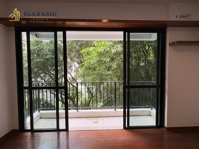 Apartamento com 76m² 2 quartos e 2 banheiros, à venda, no bairro Lagoa em Rio de Janeiro
