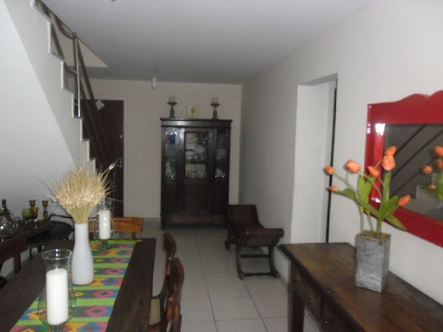 Apartamento 4 quartos e 1 banheiro, à venda, no bairro Braga em Cabo Frio