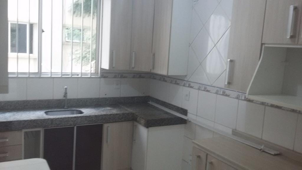 Apartamento à venda com 3 quartos, 104m² - Foto 7
