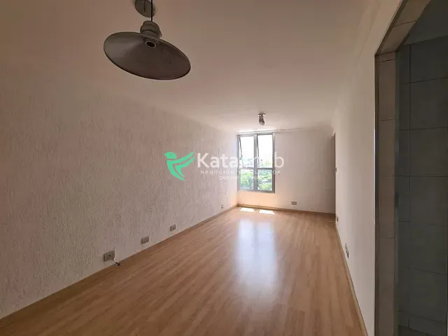 Apartamento 2 quartos e 1 banheiro, à venda, no bairro Saúde em São Paulo